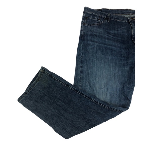 Wrangler Mens Jeans Dark Wash Straight Leg Size 42x29 Cotton Blend Workwear - Picture 6 of 8